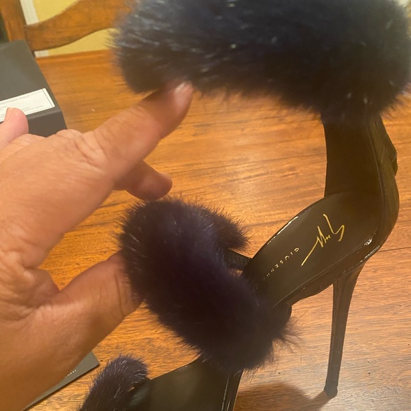 Giuseppe Zanotti  Mink stilettos blue mink w/black crock embossed heel Size 41 - Picture 2 of 15